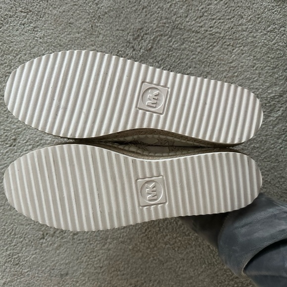 Michael Kors size 8 - Picture 2 of 7